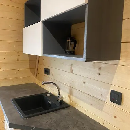 Alexandar House Lägenhet *